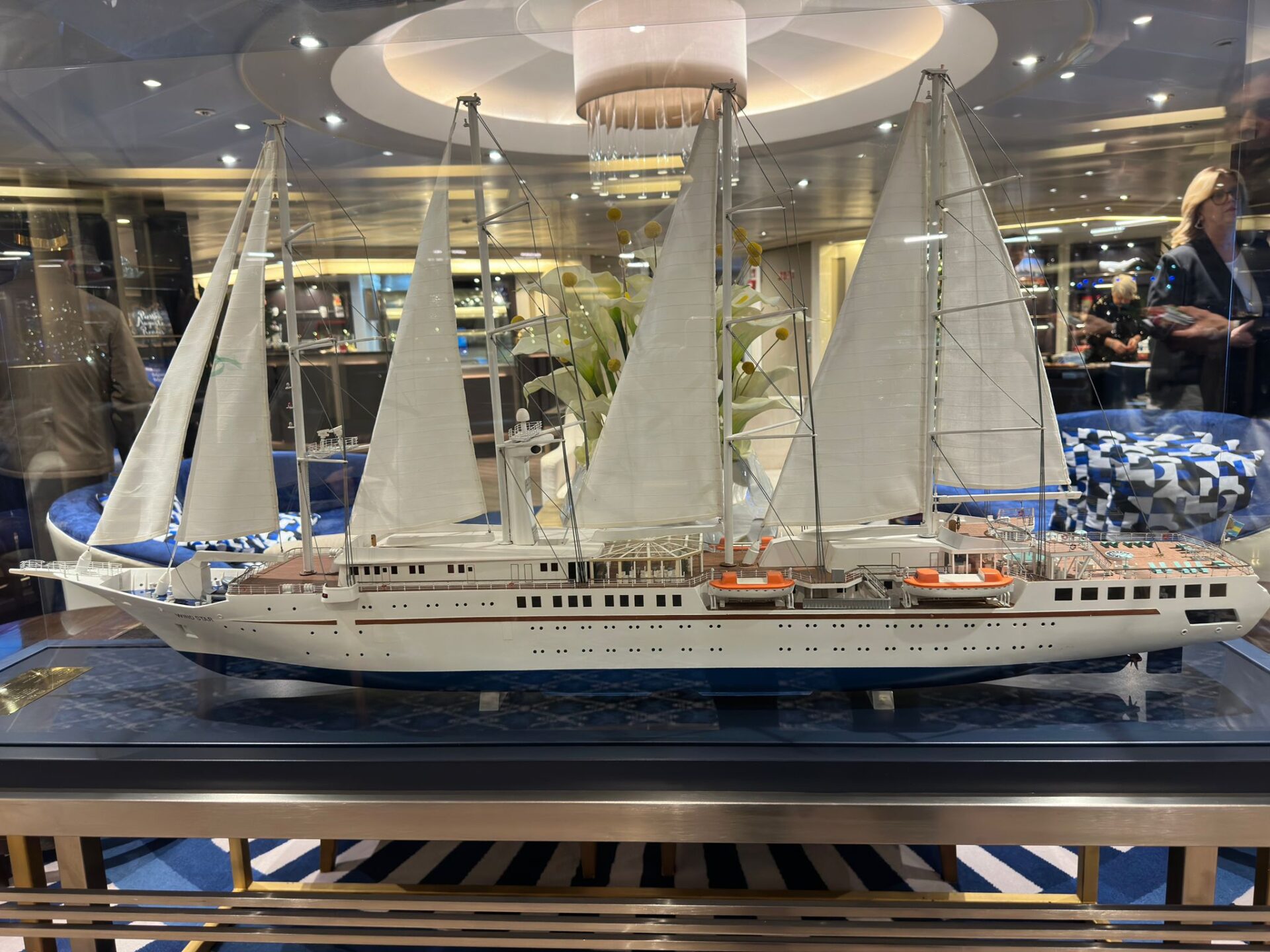 WINDSTAR CRUISES - STAR LEGEND - Gallery Image