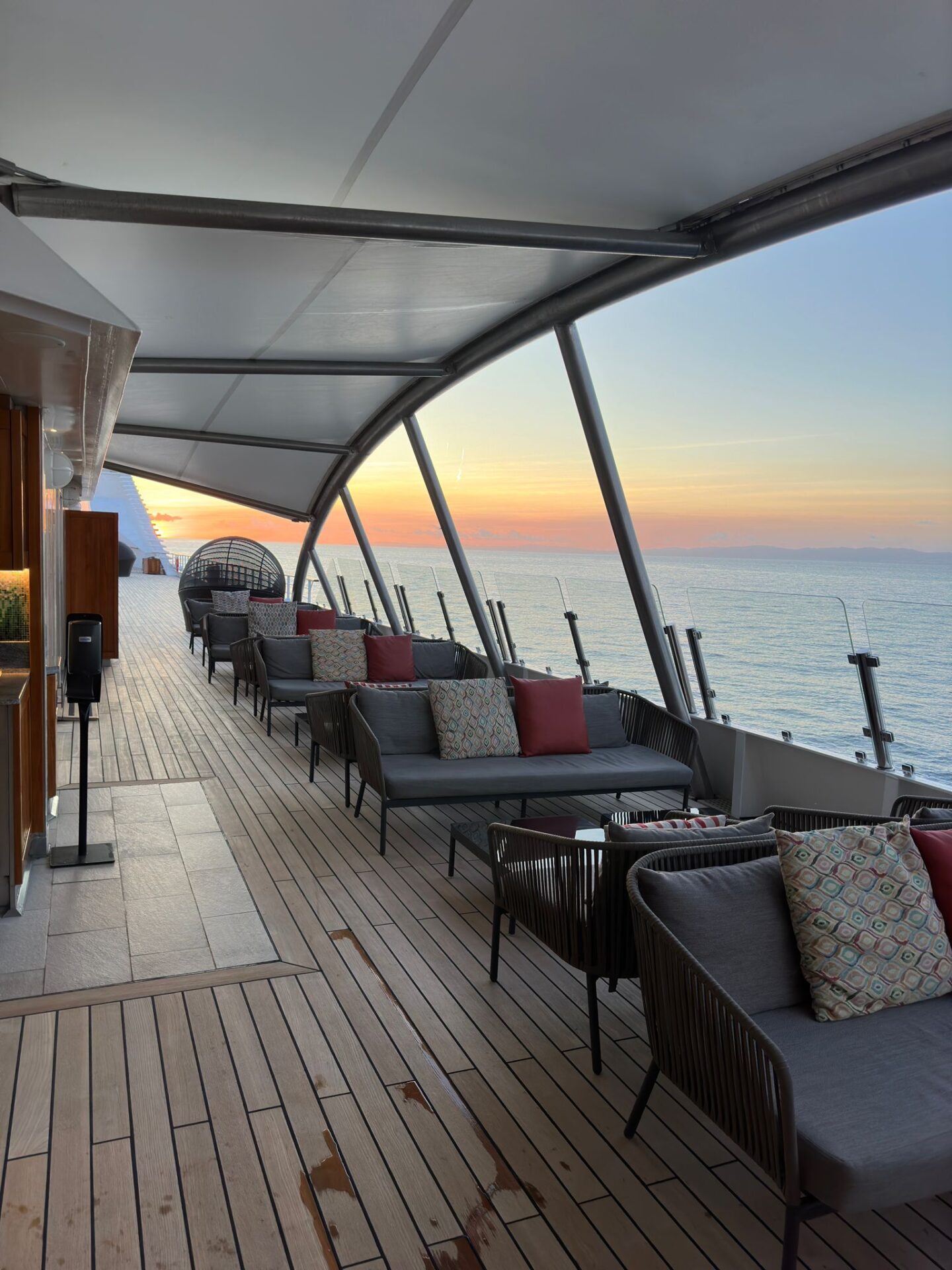 WINDSTAR CRUISES - STAR LEGEND - Gallery Image