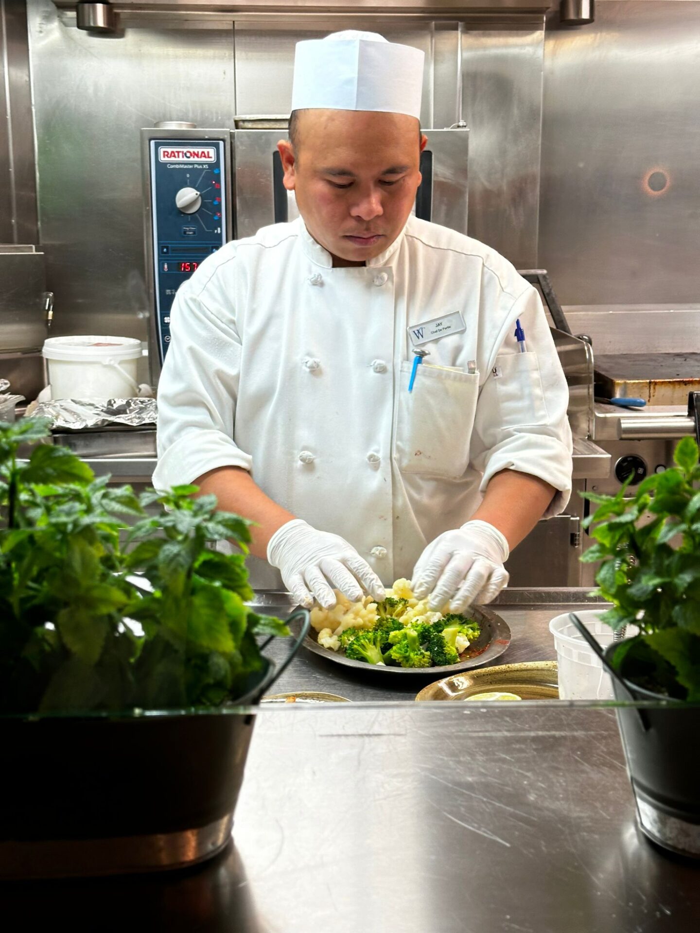 WINDSTAR CRUISES - STAR LEGEND - Gallery Image