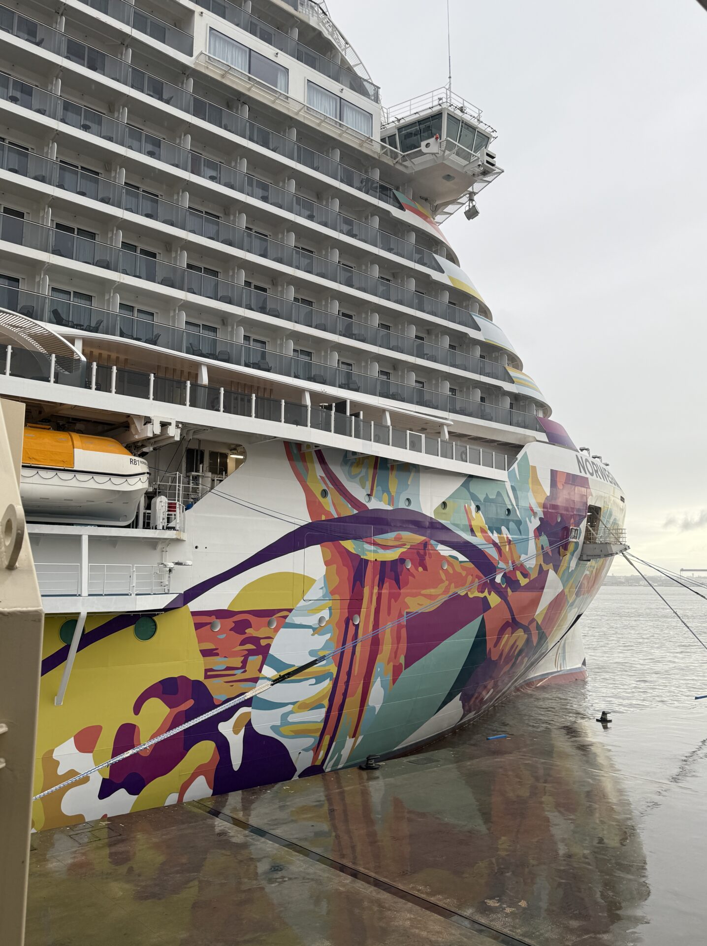 Norwegian Cruise Line - Norwegian Aqua - Gallery Image