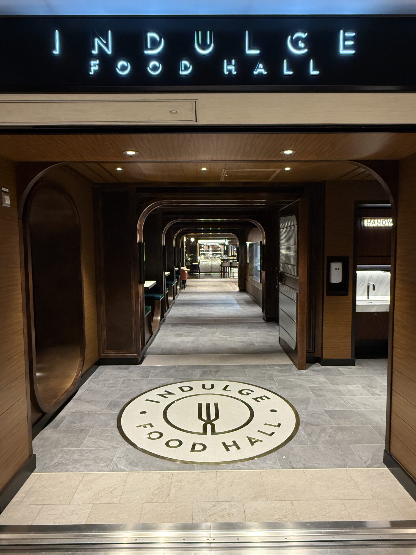 Norwegian Cruise Line - Norwegian Aqua - Gallery Image