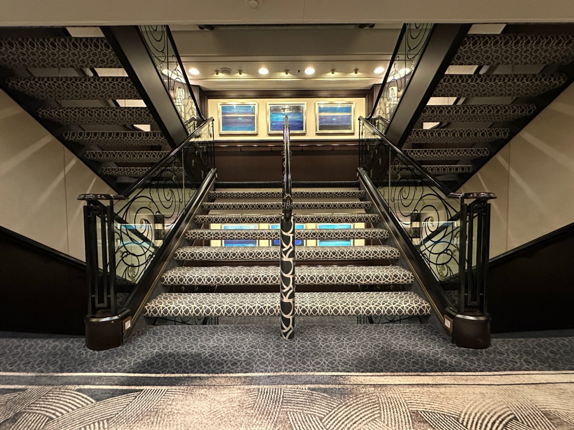 Oceania Cruises - Oceania Riviera - Gallery Image