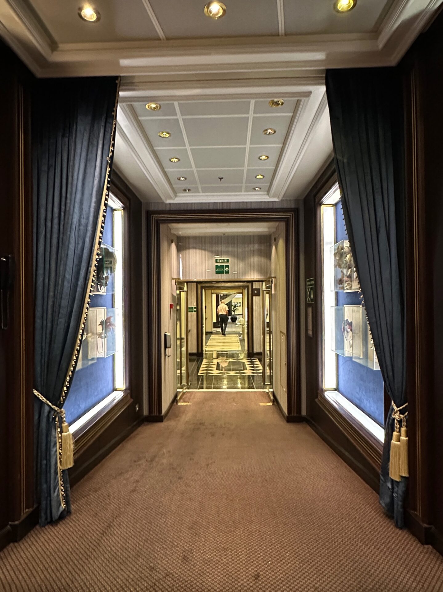 Oceania Cruises - Oceania Riviera - Gallery Image