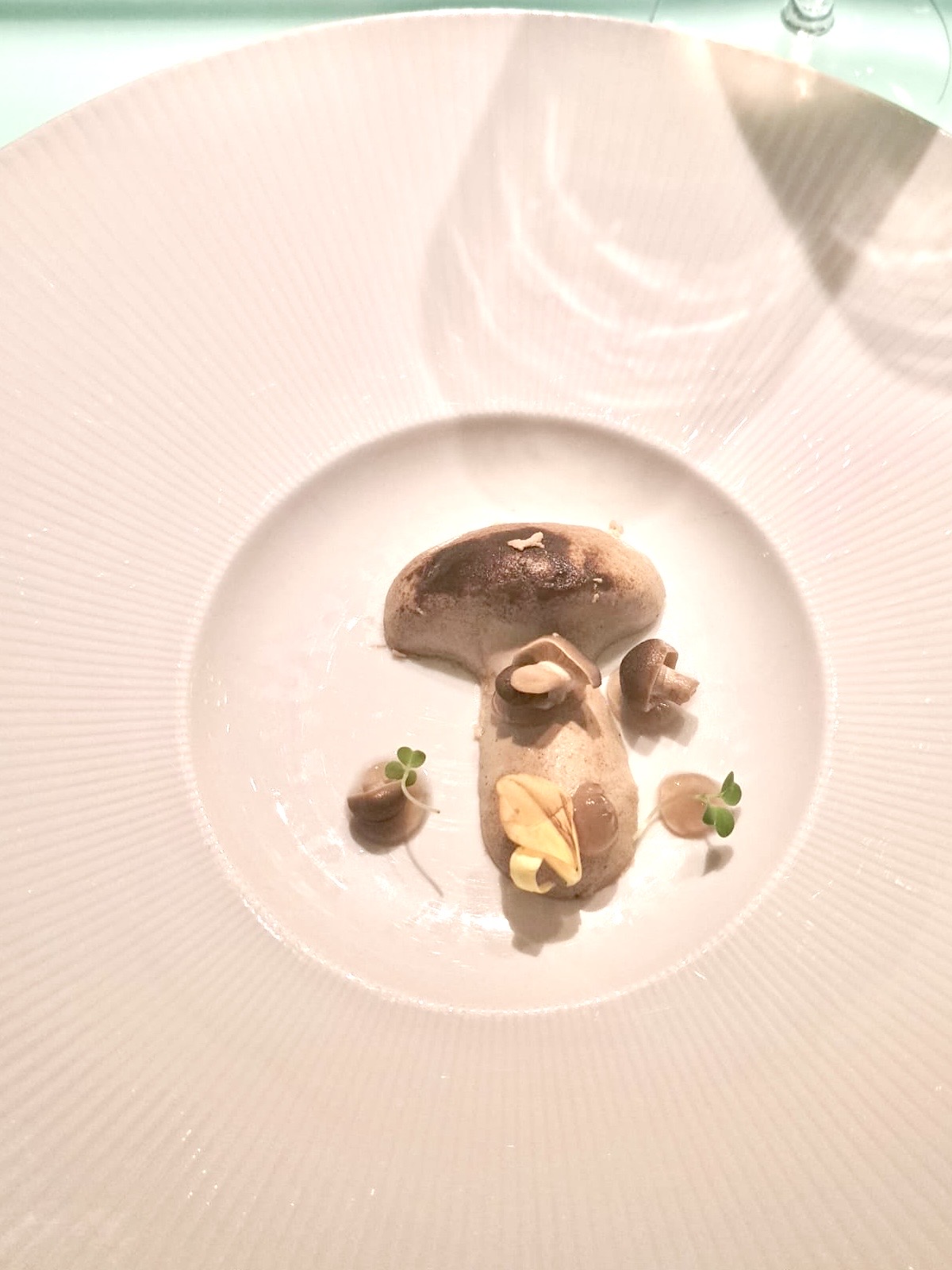 Virgin Voyages - Resilient Lady - Gallery Image