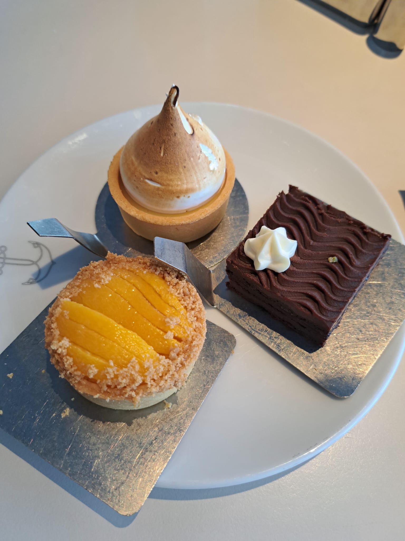 Virgin Voyages - Resilient Lady - Gallery Image