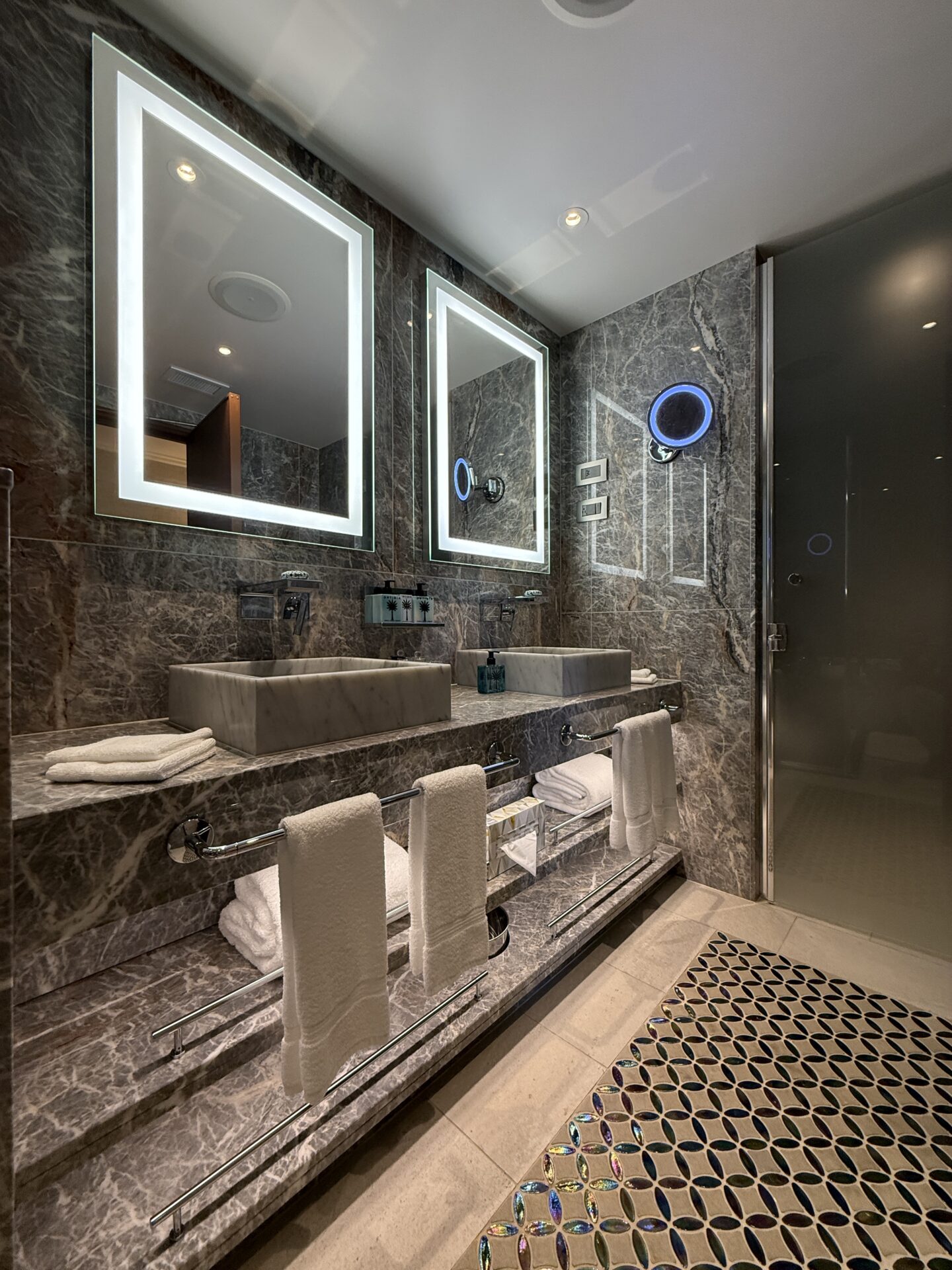 Crystal Cruises - Cristal Serenity - Gallery Image