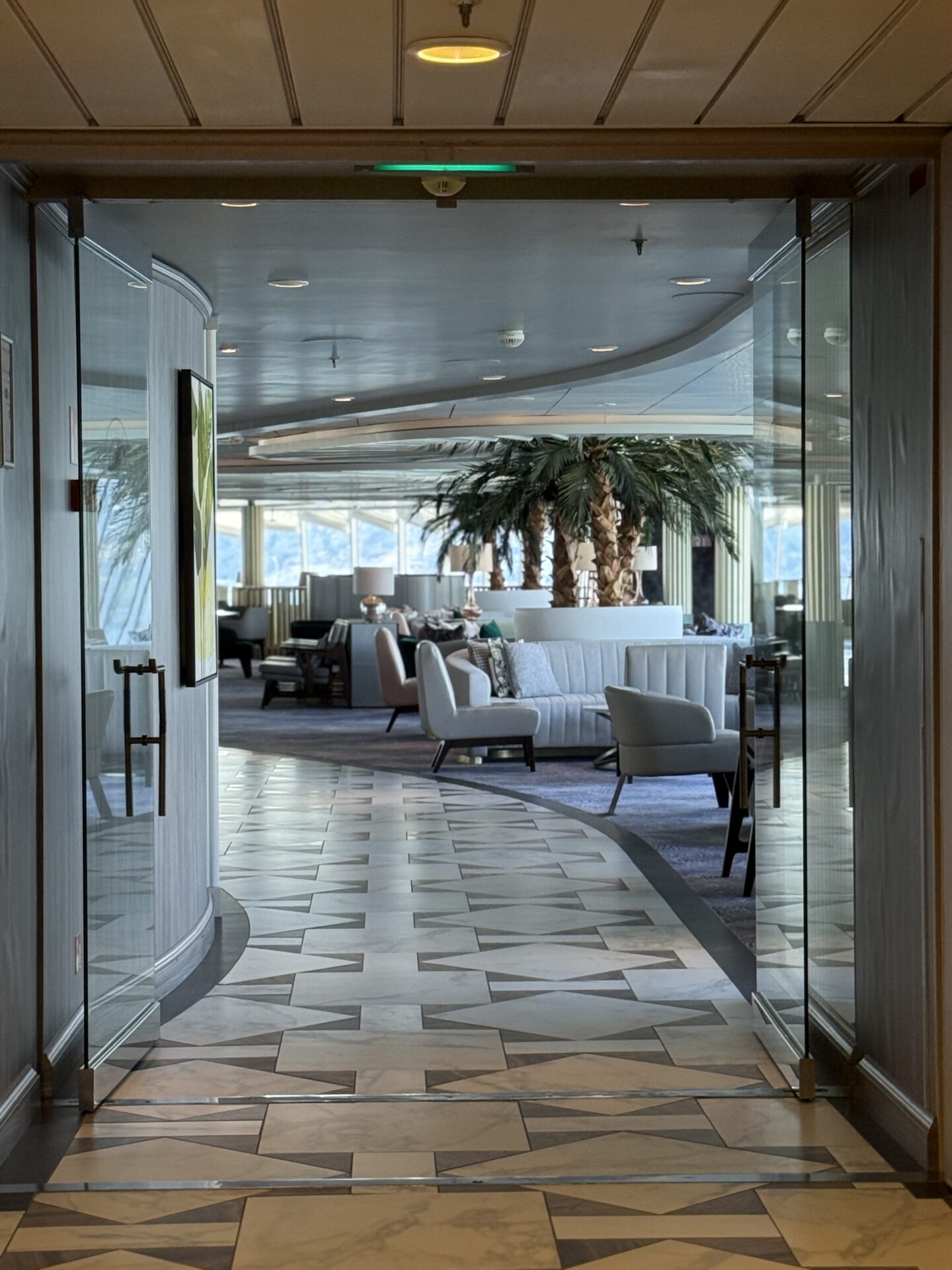Crystal Cruises - Cristal Serenity - Gallery Image