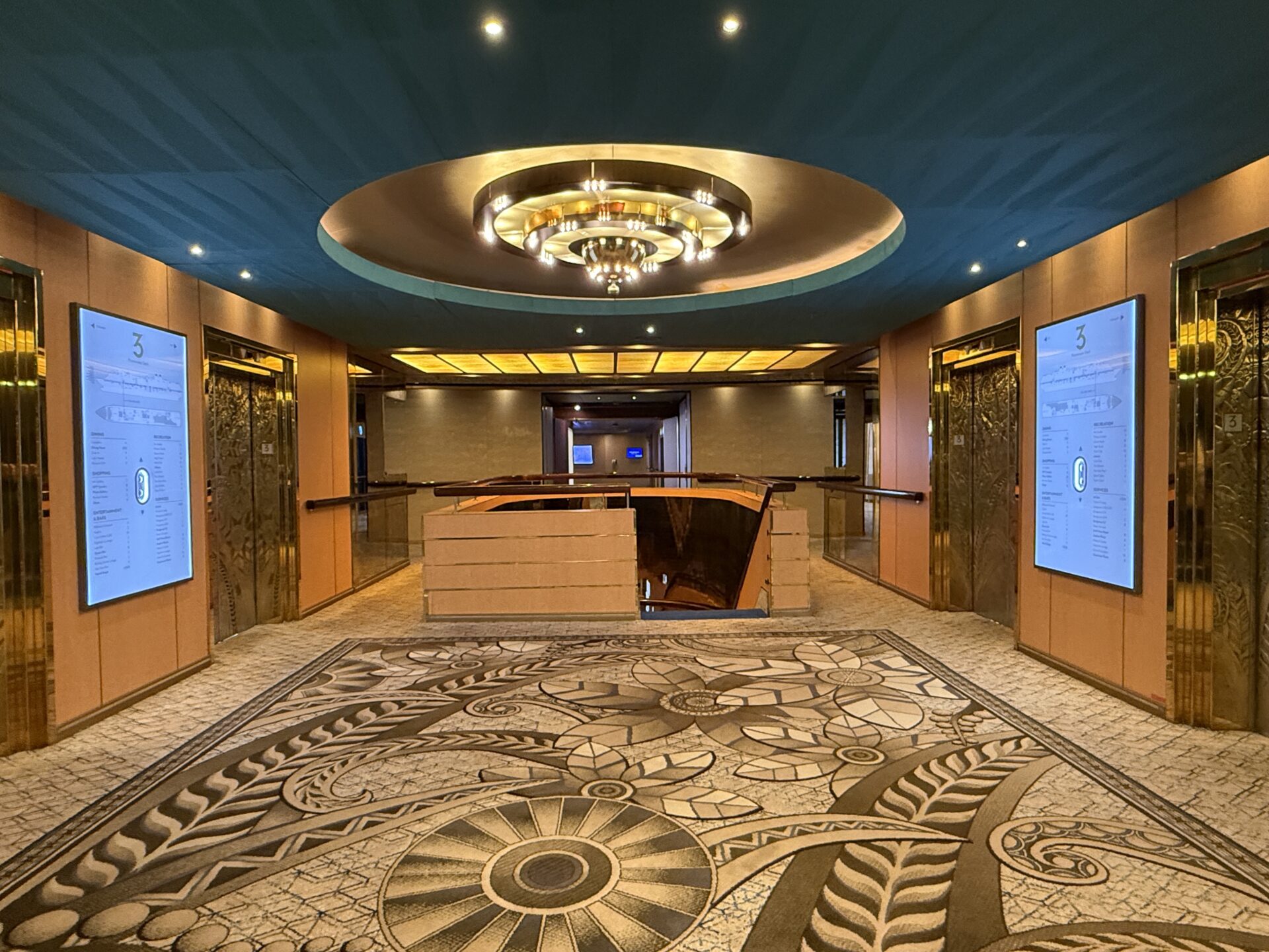 Holland America Line - Oosterdam - Gallery Image