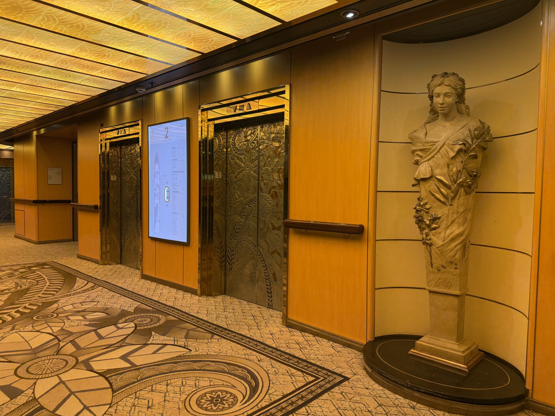 Holland America Line - Oosterdam - Gallery Image