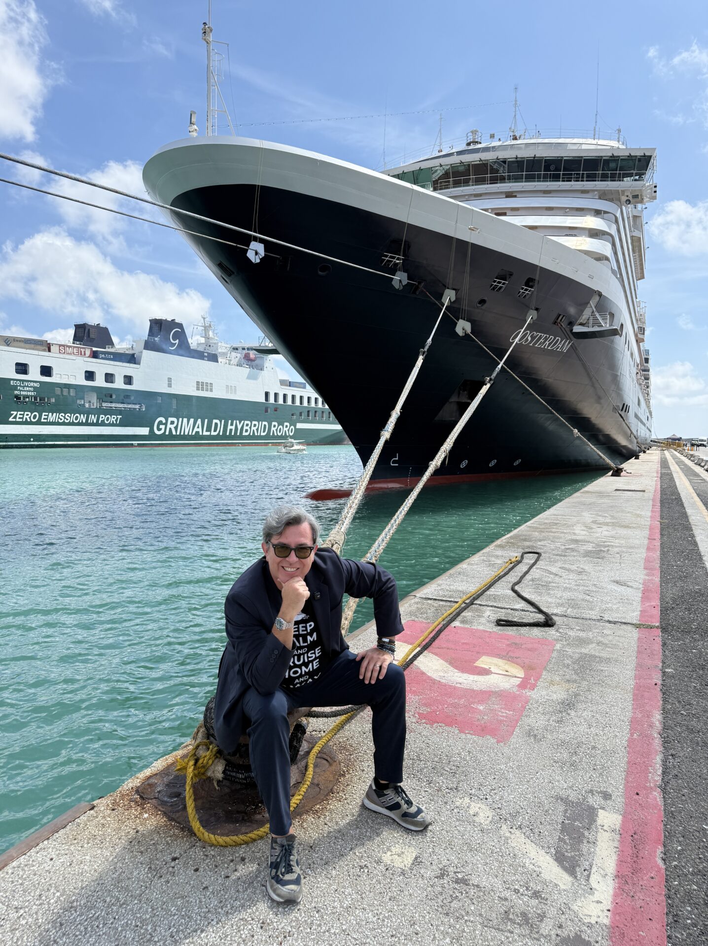 Holland America Line - Oosterdam - Gallery Image