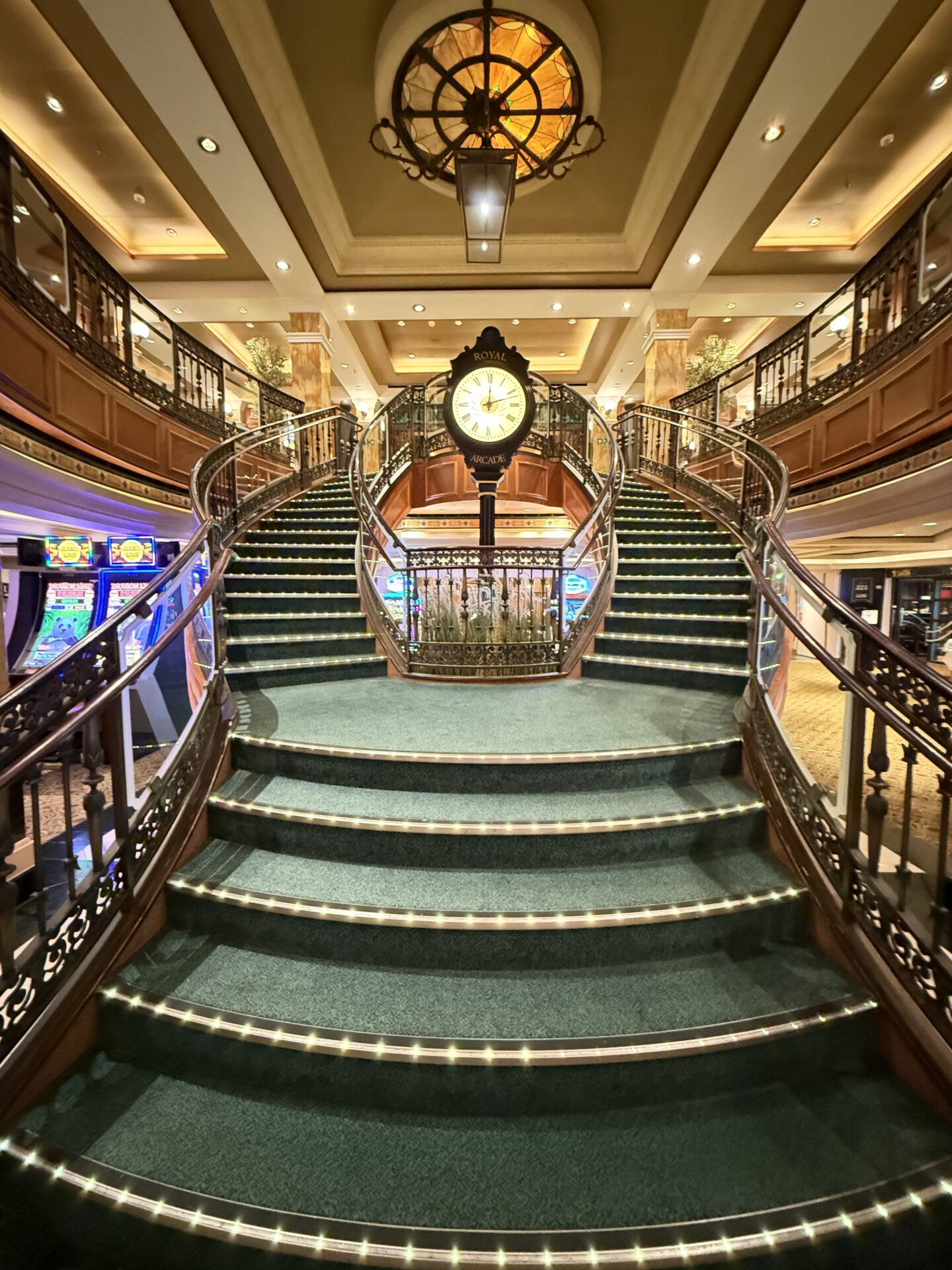 Cunard - Queen Victoria - Gallery Image