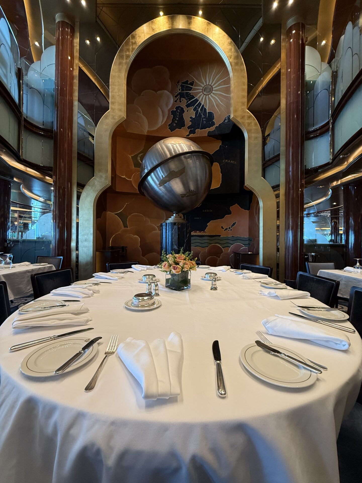 Cunard - Queen Victoria - Gallery Image