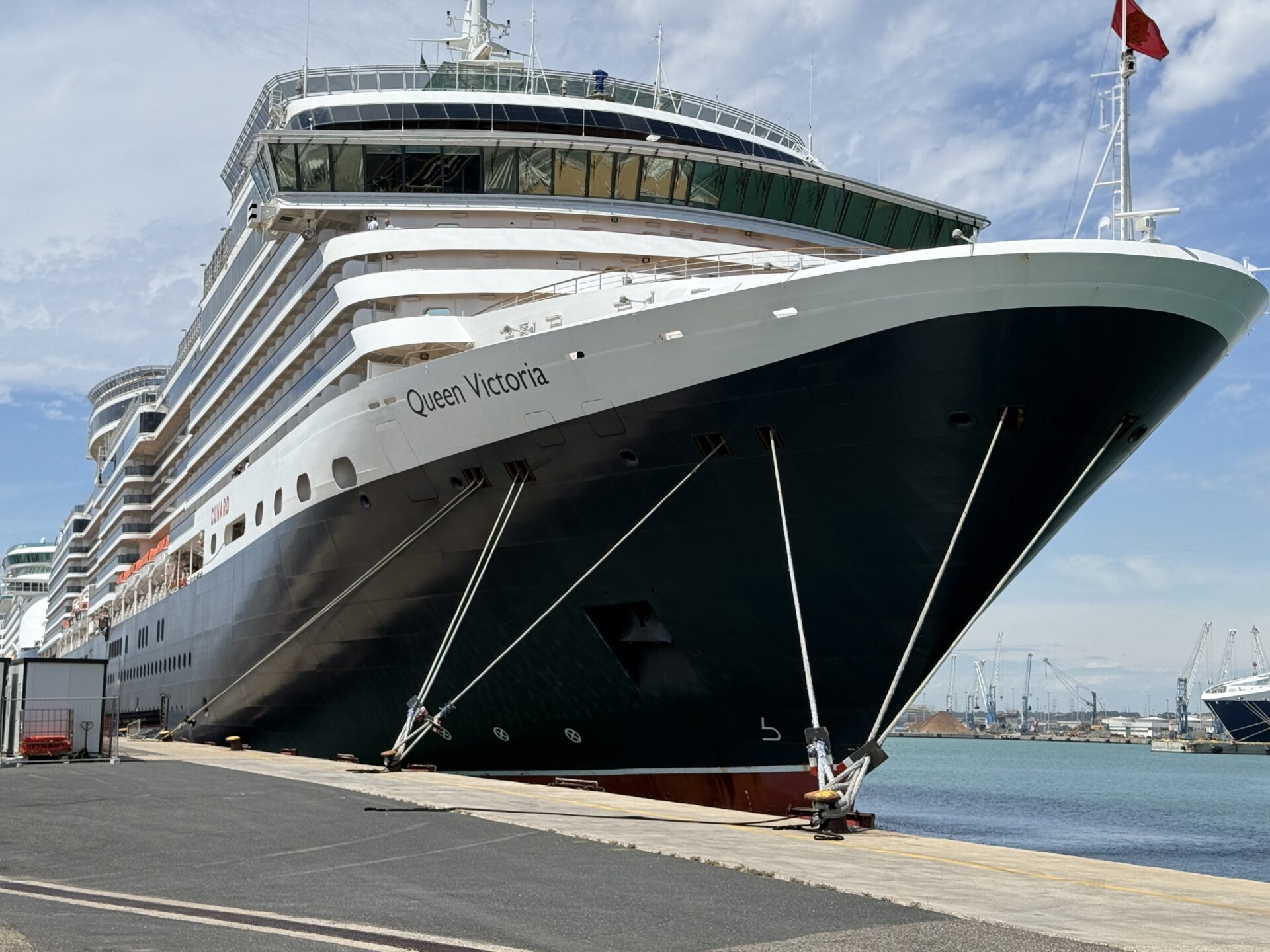 Cunard - Queen Victoria - Gallery Image