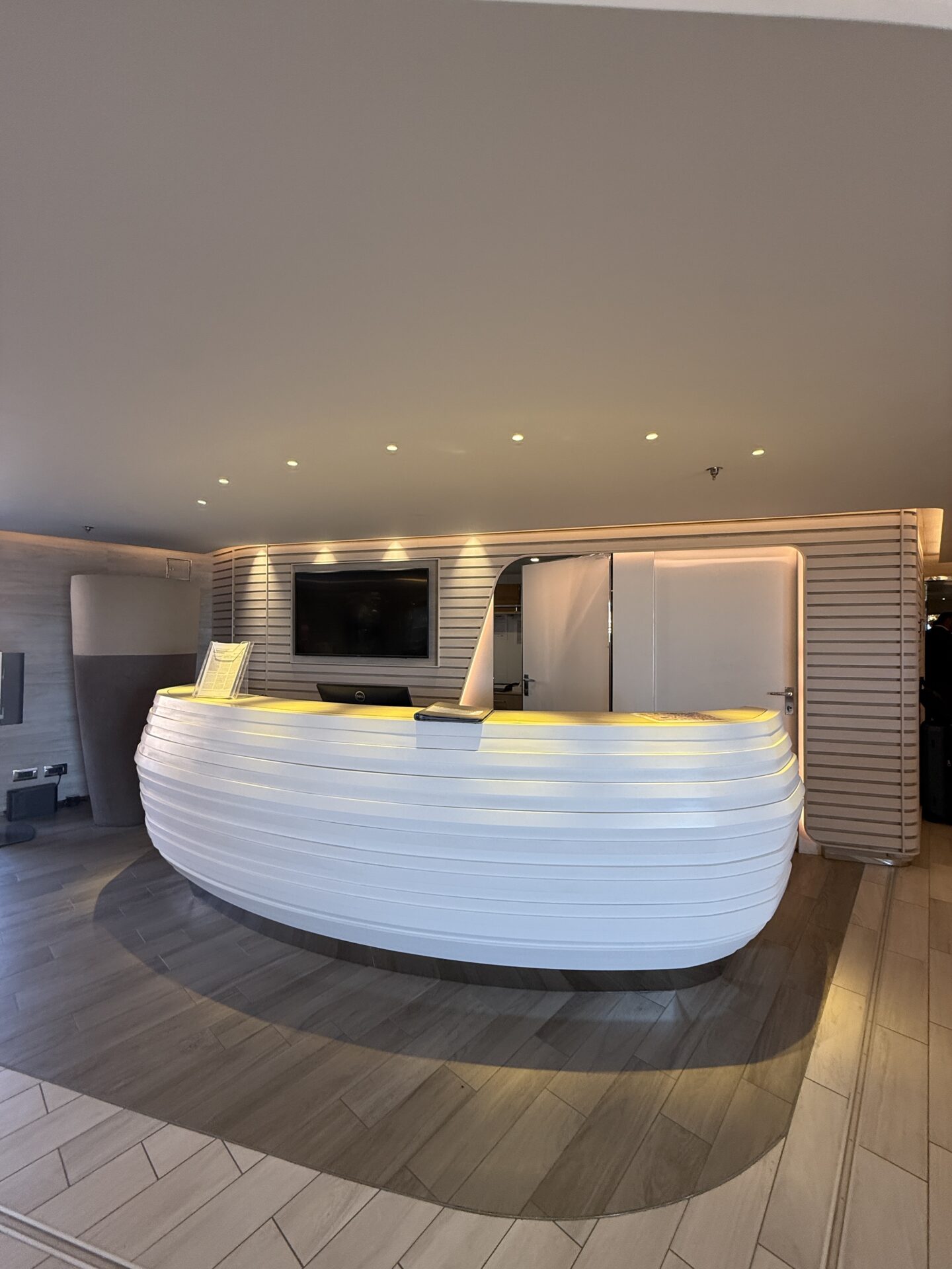 Ponant - Le Bougainville - Gallery Image