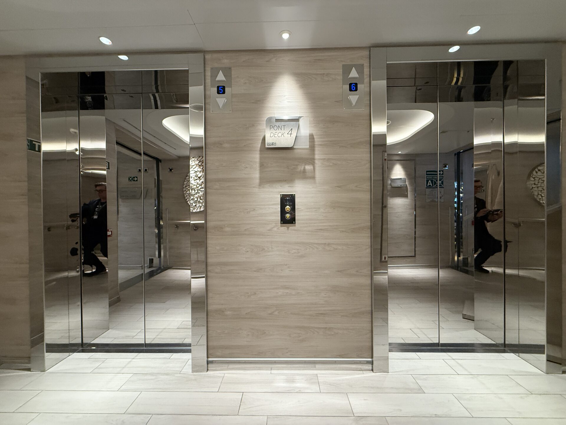 Ponant - Le Bougainville - Gallery Image