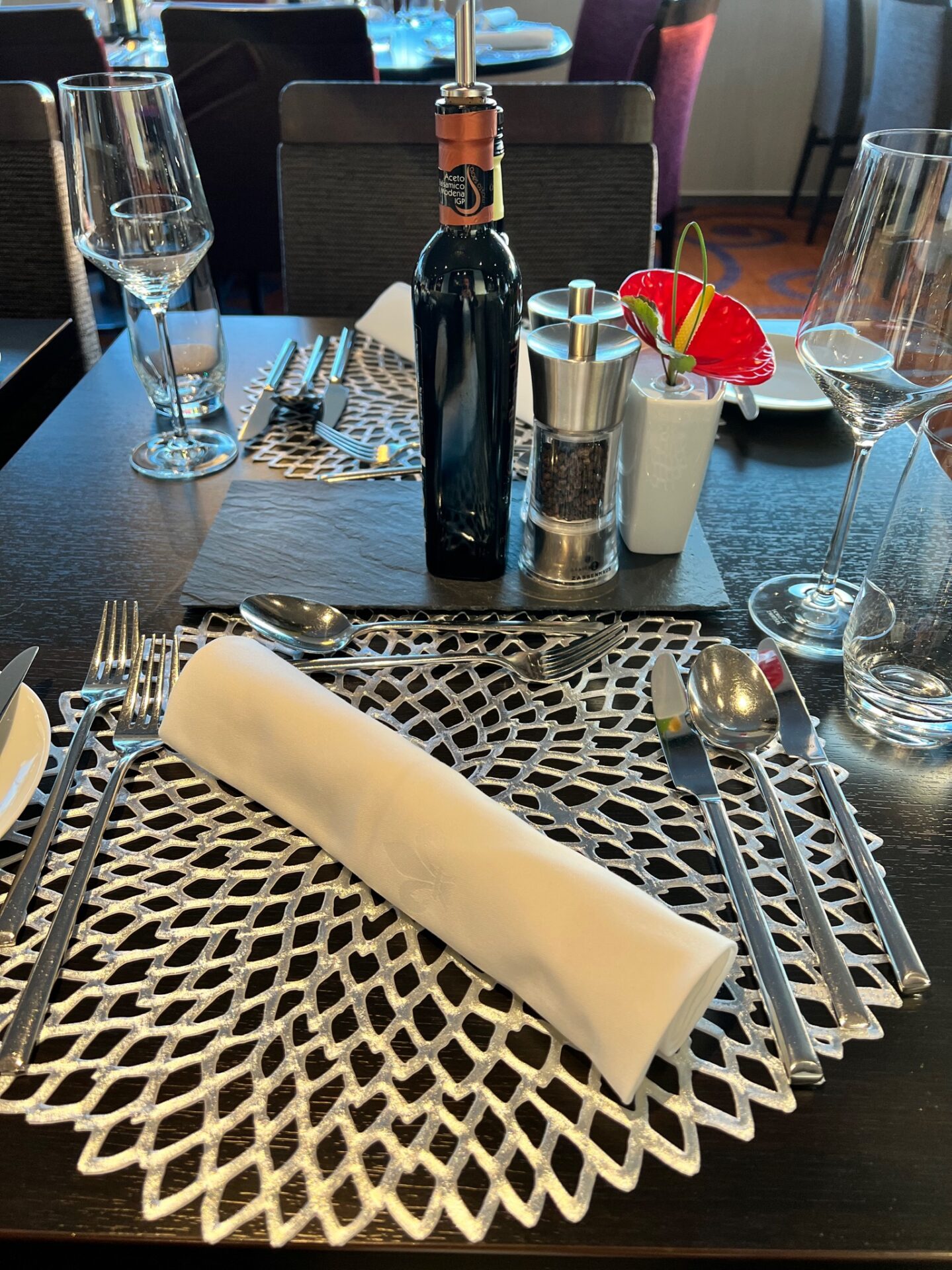 Avalon Waterways - Avalon Illumination - Gallery Image