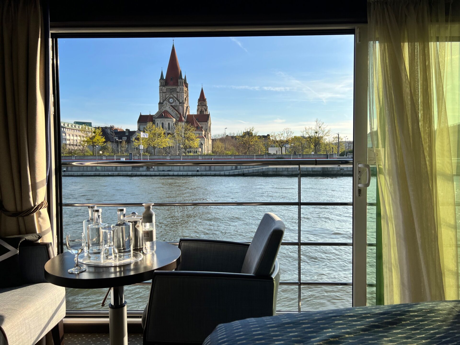 Avalon Waterways - Avalon Illumination - Gallery Image