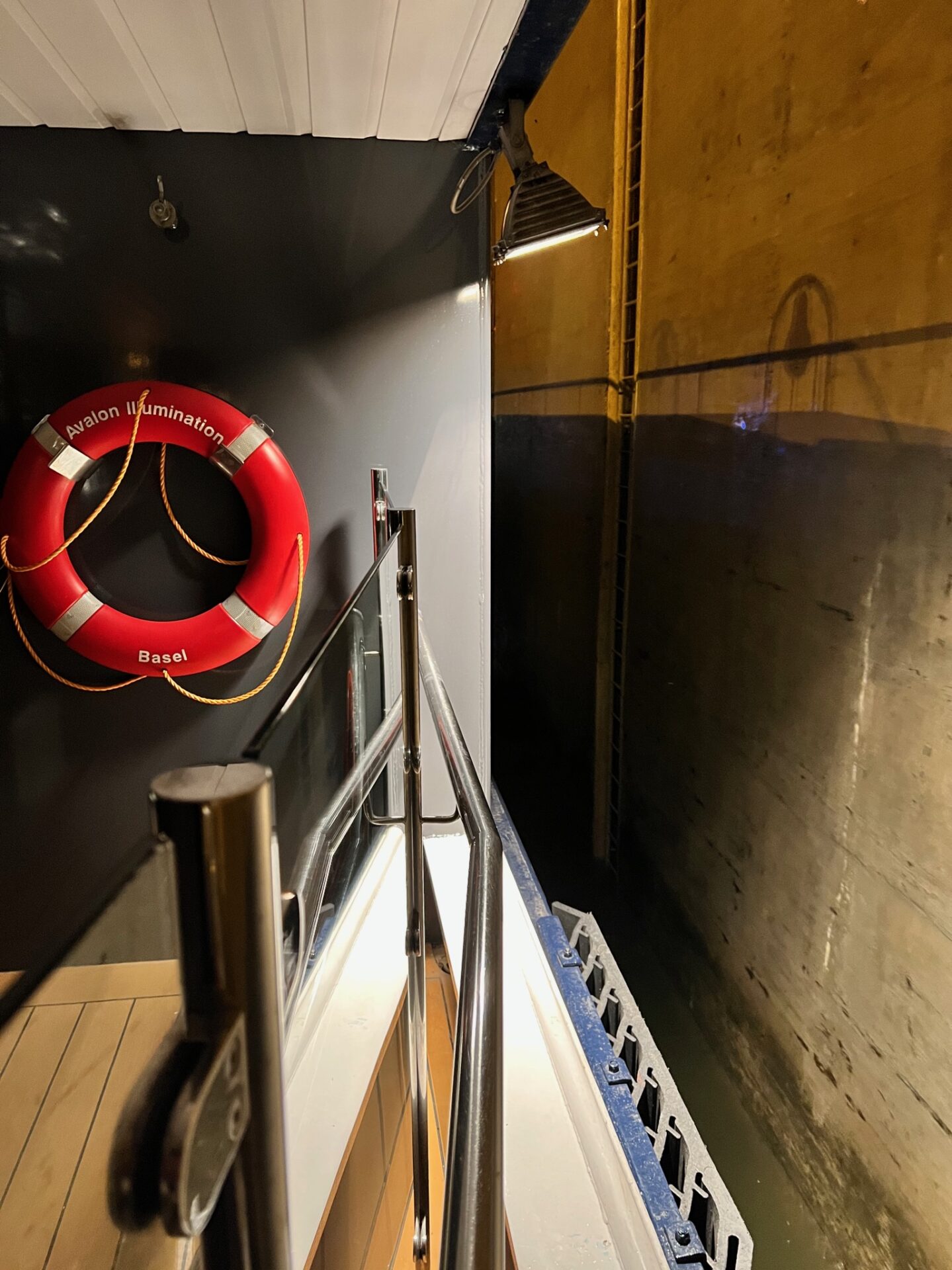 Avalon Waterways - Avalon Illumination - Gallery Image