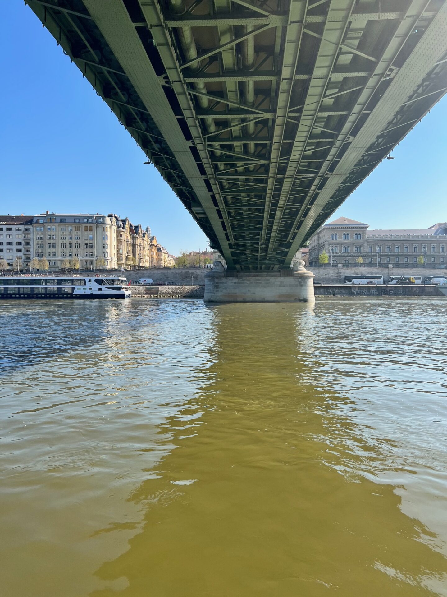 Avalon Waterways - Avalon Illumination - Gallery Image