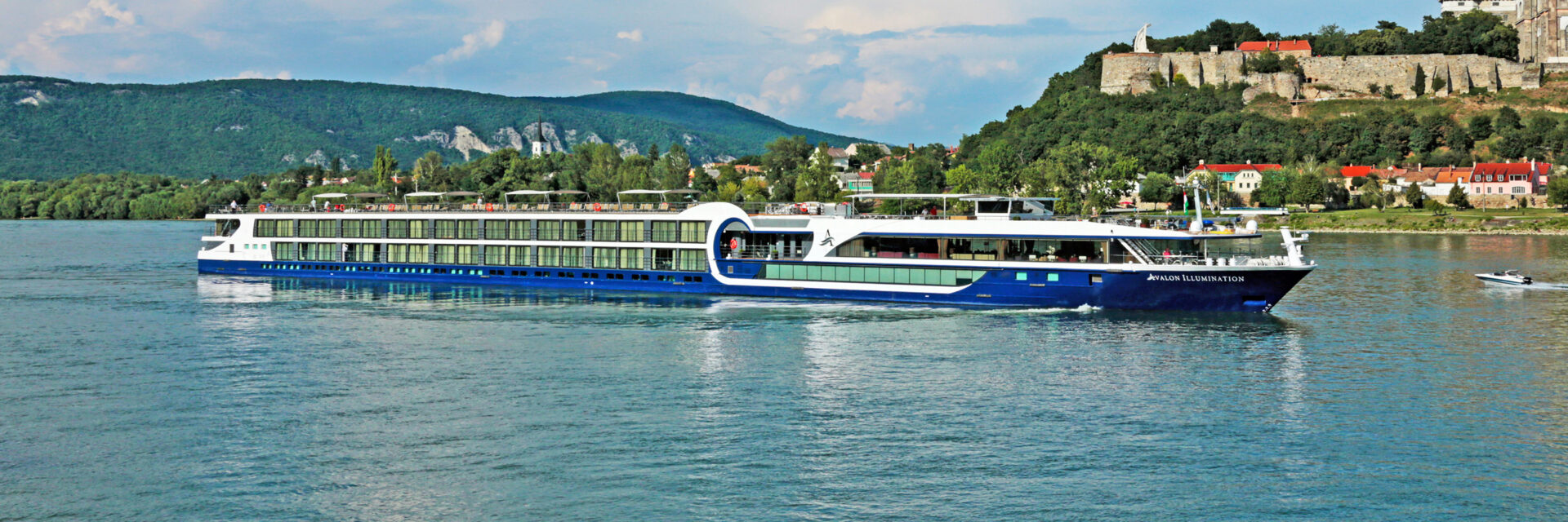 Avalon Waterways - Avalon Illumination - Gallery Image