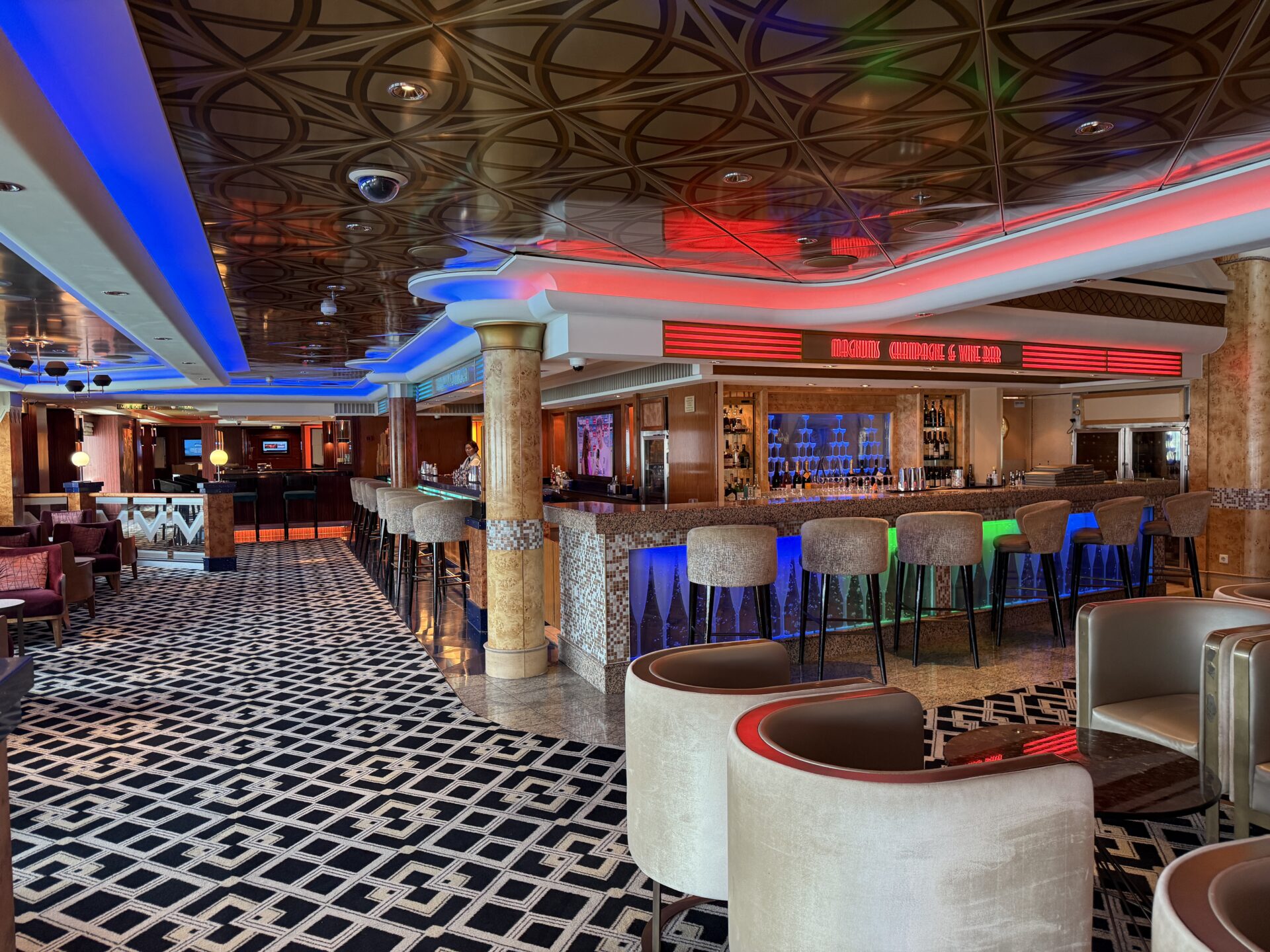 Norvegian Cruises Line - Norwegian Pearl - Gallery Image