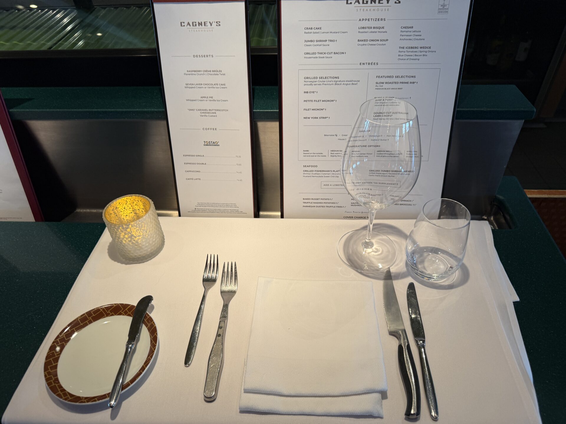 Norvegian Cruises Line - Norwegian Pearl - Gallery Image