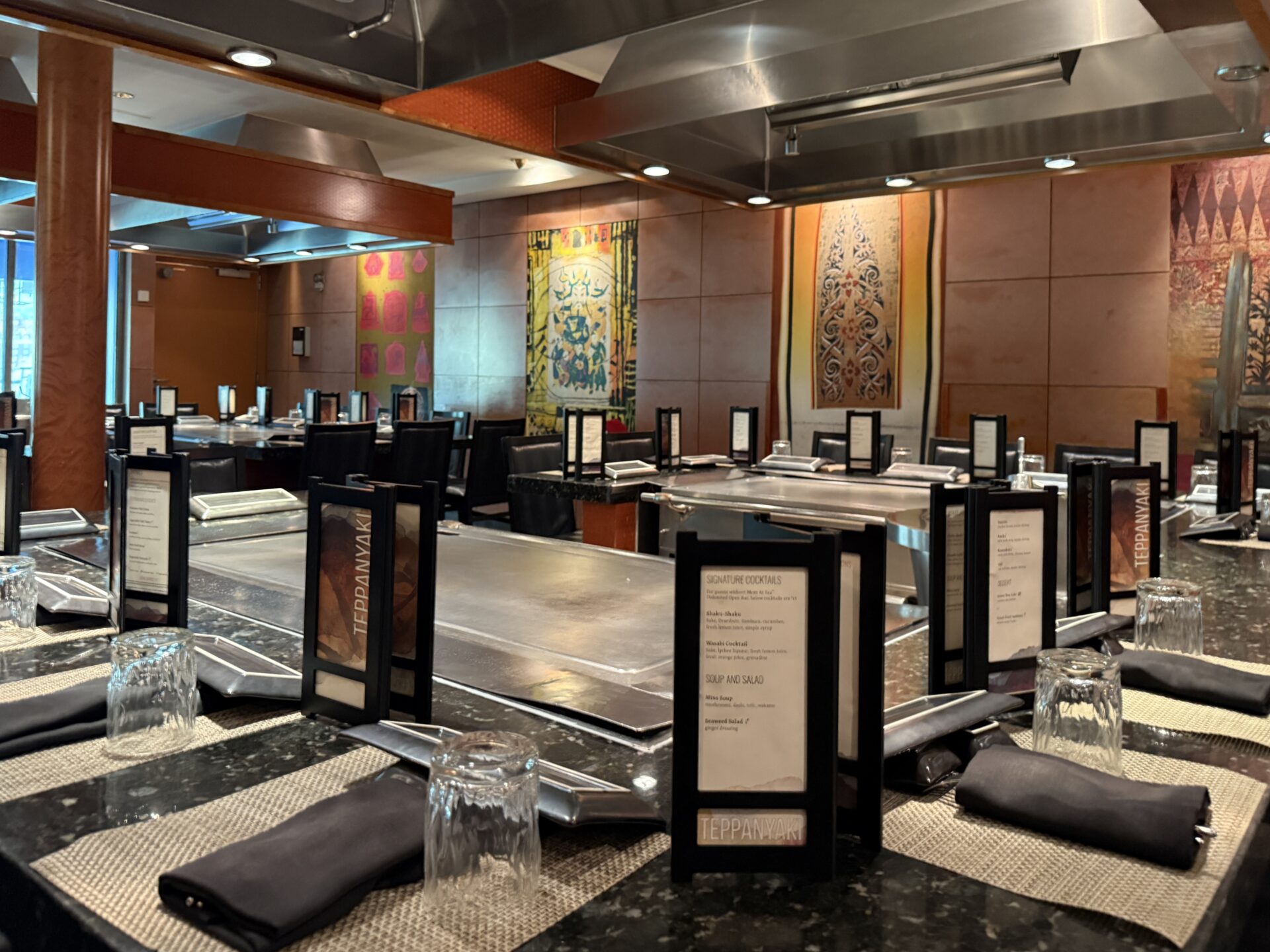 Norvegian Cruises Line - Norwegian Pearl - Gallery Image