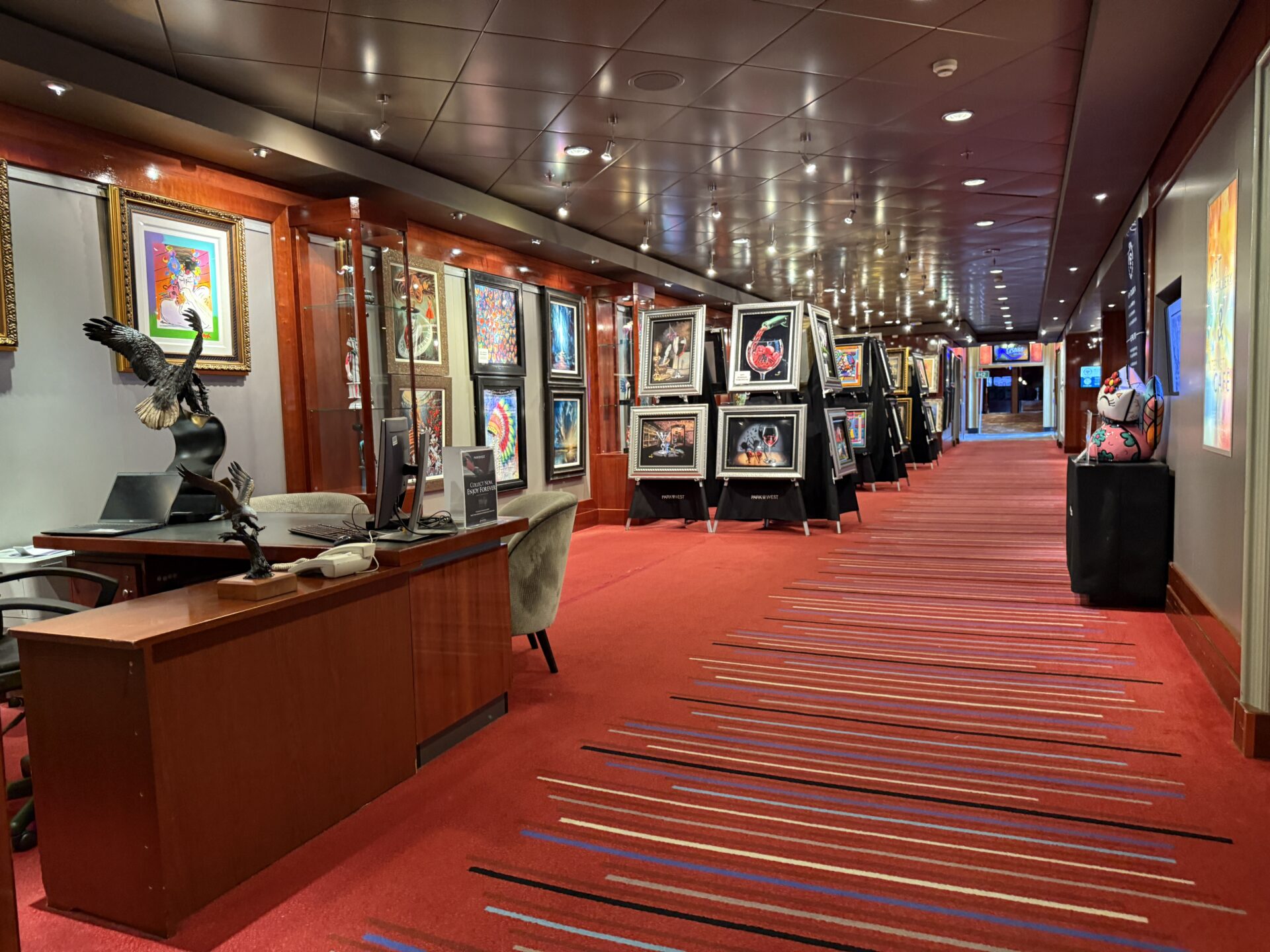Norvegian Cruises Line - Norwegian Pearl - Gallery Image