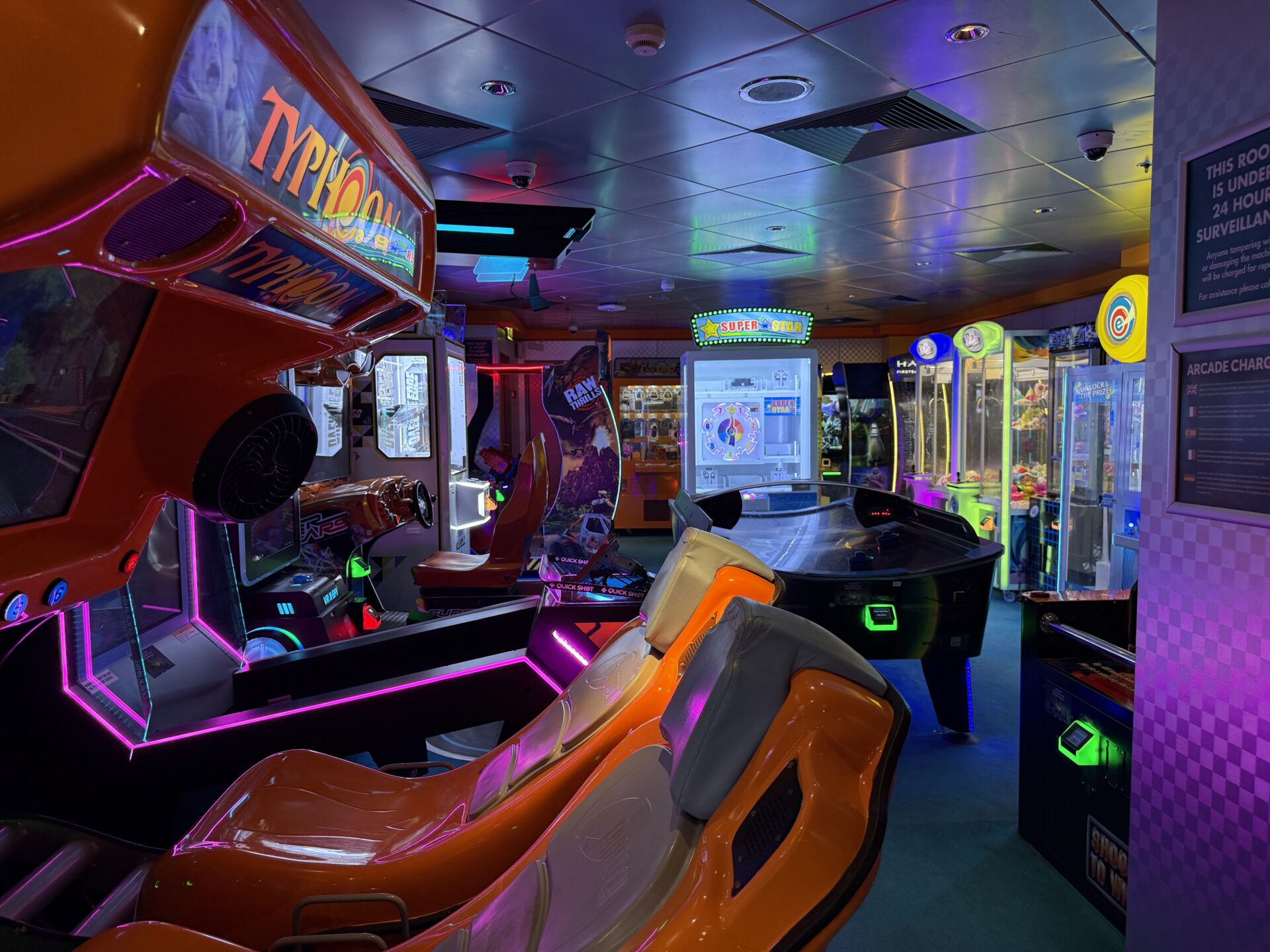 Norvegian Cruises Line - Norwegian Pearl - Gallery Image