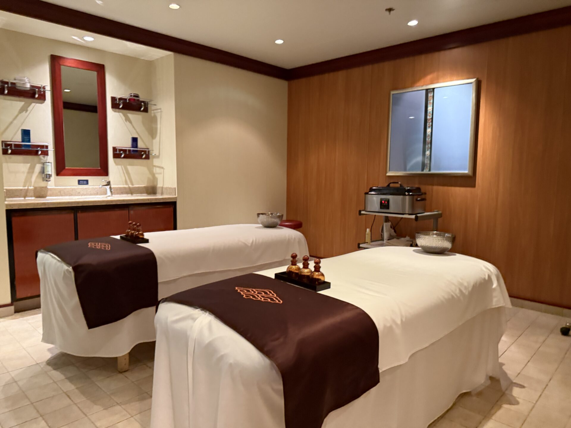 Norvegian Cruises Line - Norwegian Pearl - Gallery Image