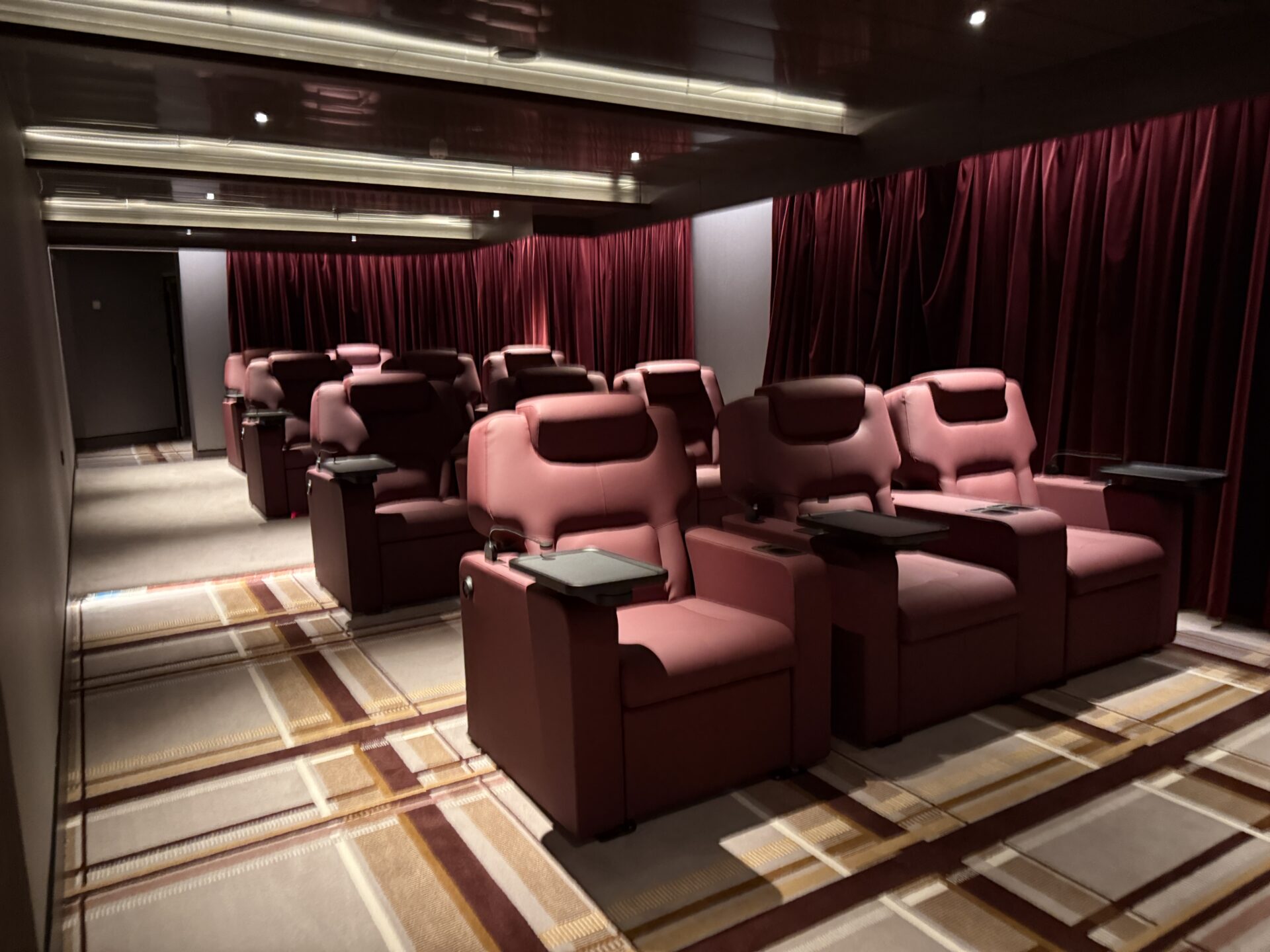 Norvegian Cruises Line - Norwegian Breakaway - Gallery Image