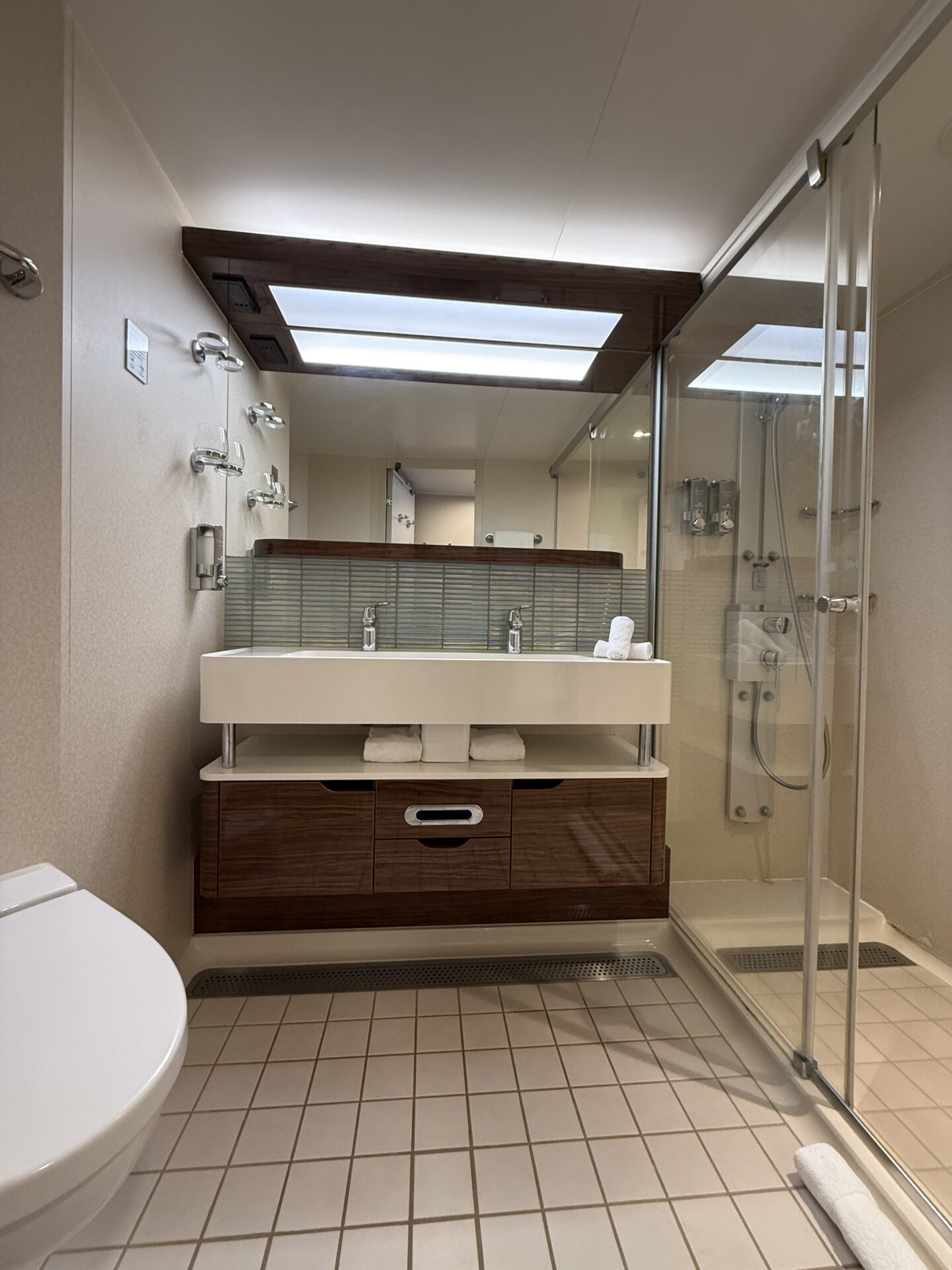 Norvegian Cruises Line - Norwegian Breakaway - Gallery Image