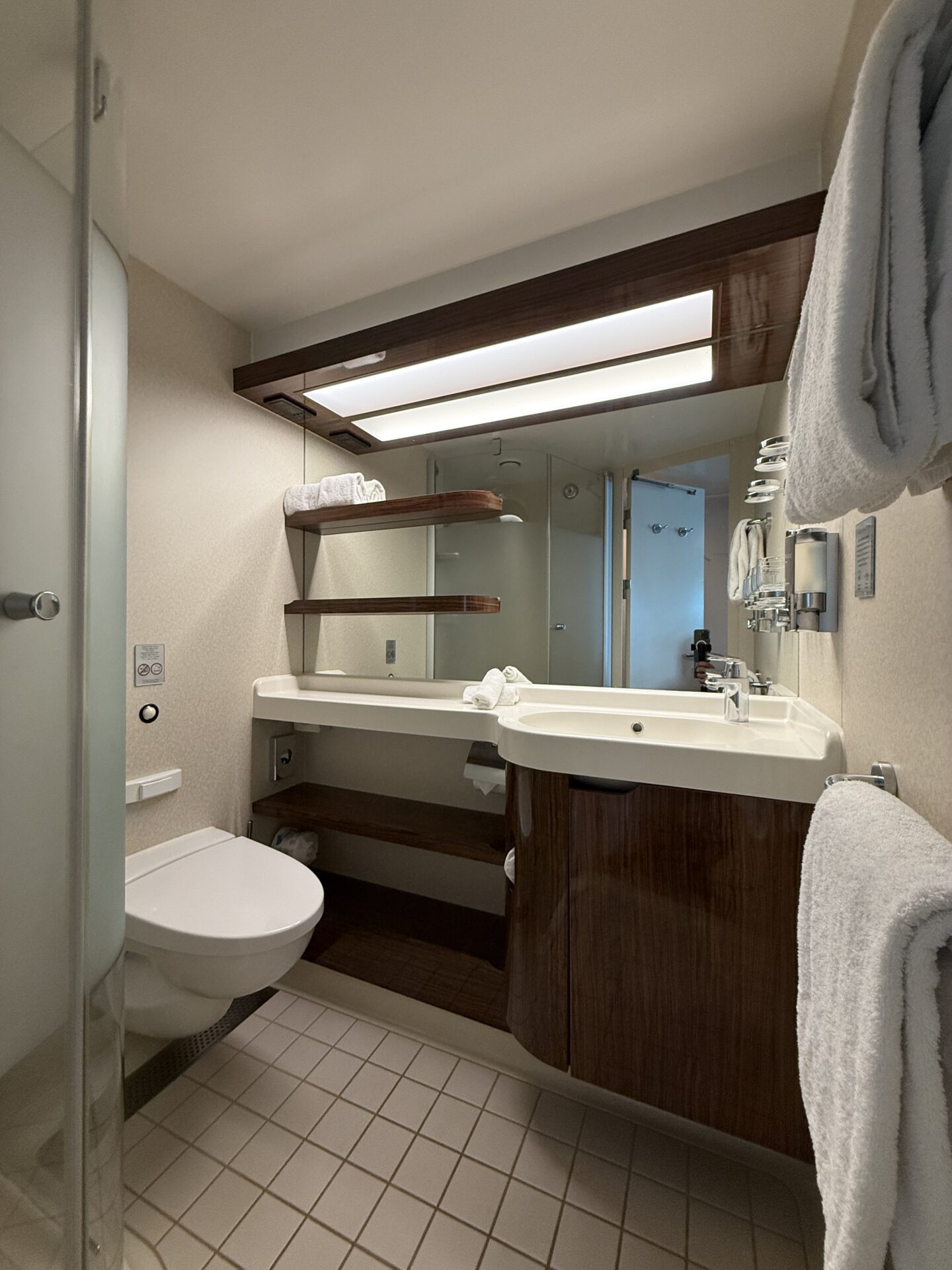 Norvegian Cruises Line - Norwegian Breakaway - Gallery Image