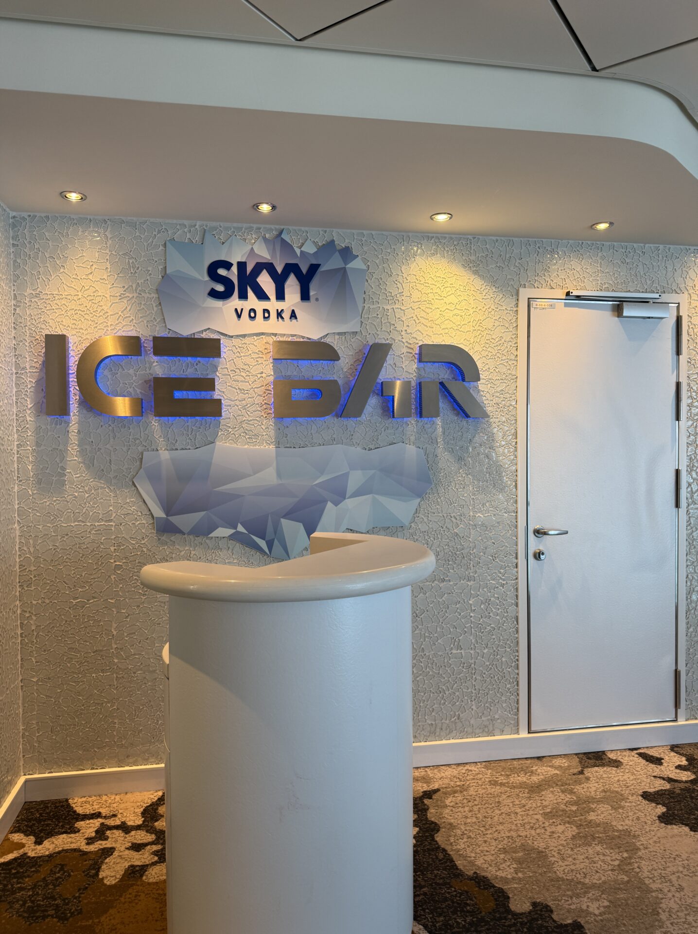 NORVEGIAN CRUISES LINE - NORWEGIAN BREAKAWAY